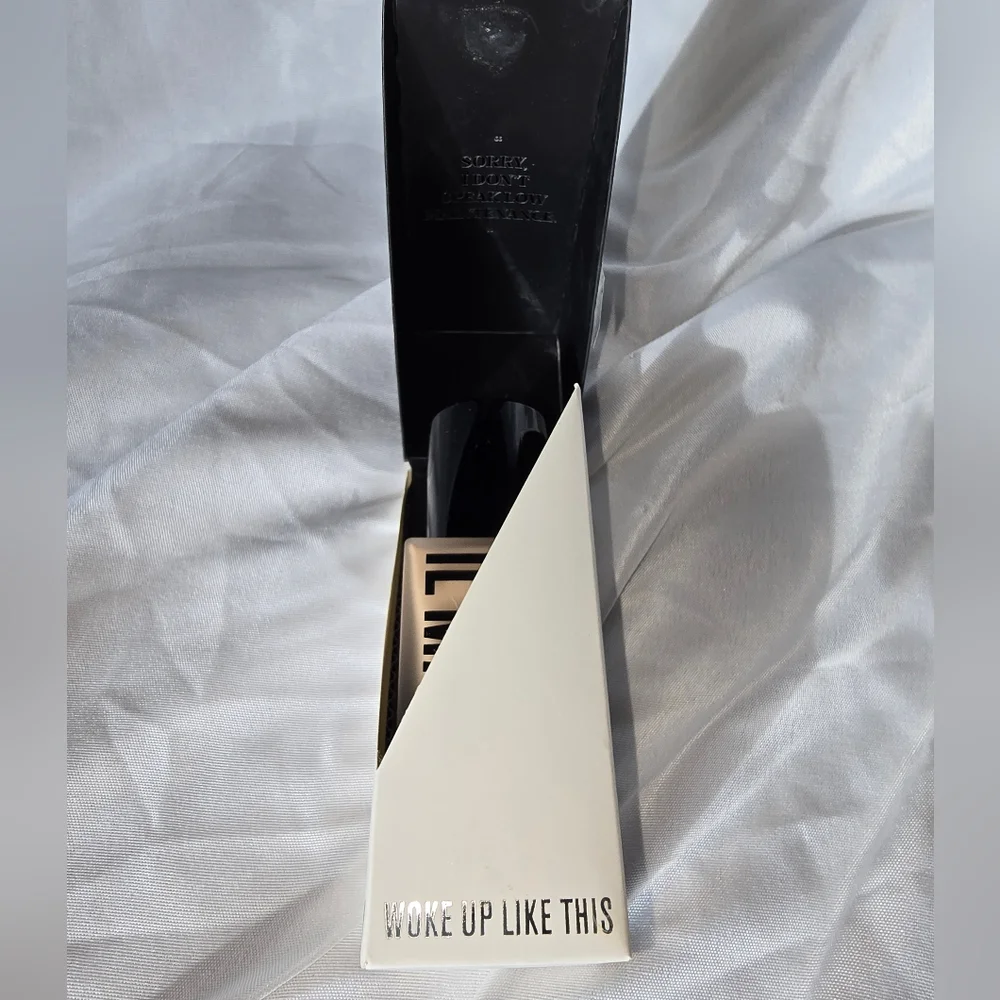 IL MAKIAGE Woke Up Like This Foundation 20 GL,40 CL,75 CL
